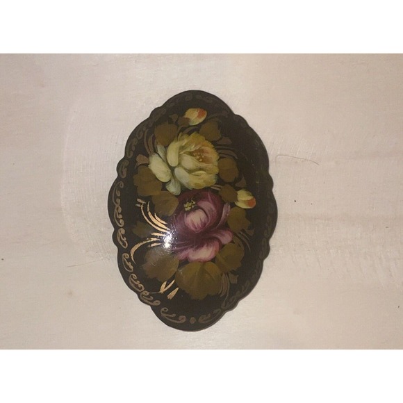 VINTAGE Stunning Russian Black Lacquer Hand Painted FLORAL Brooch PIN - Picture 2 of 3